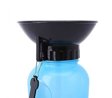 028410 Botella de agua portátil perros y mascotas SQUEAZY con correa 0.5 LT Azul