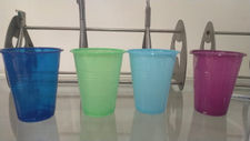 100 gobelet plastique jetable de couleurs au pris de 19,50 MAD