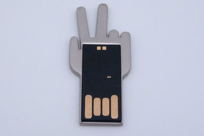 16G Memoria USB de metal con logo a serigrafía y grabado por láser gratis 114