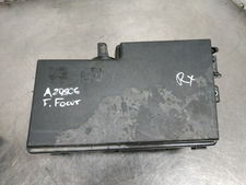 402807 caja reles / fusibles / 8M5T14K733 / para ford focus lim. (CB4) 1.8 TDCi