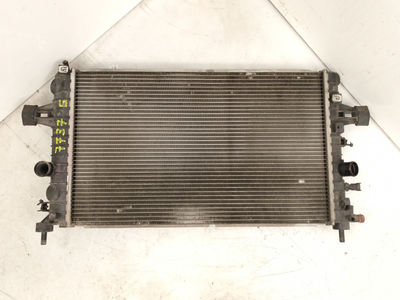 50749 radiador motor gasolina / 13145211 / 1300266 / para opel astra h berlina 1