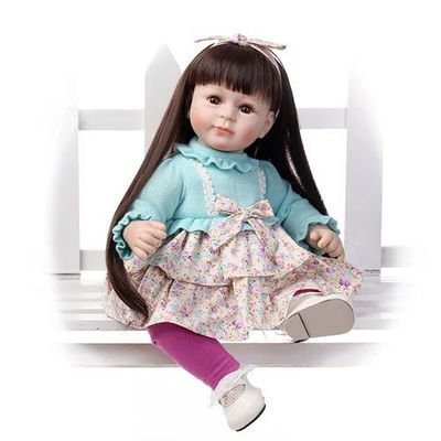 52cm muñeca simulación de la niña con el pelo largo puede vestir