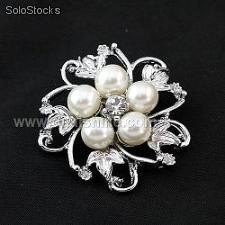 5Pearls Alloy Flower Brooches