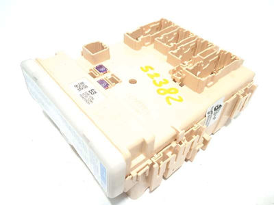 7319565 caja reles / fusibles / 8273012X81 / para toyota auris Hybrid Feel! Edit - Foto 2