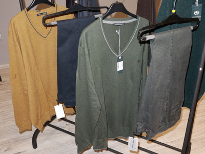 Abbigliamento Uomo Firmato Made In Italy Camicie Maglie Pantaloni - Foto 2