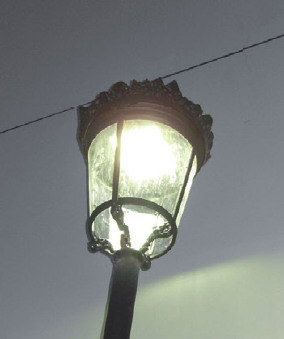 Accesorios de iluminación decorativos para postes estilo corona negra - Foto 3