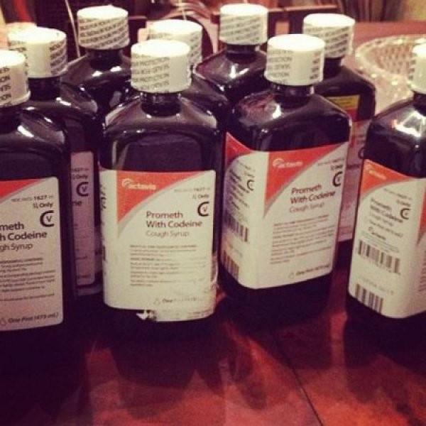 Actavis promethazine with codeine purple cough syrup