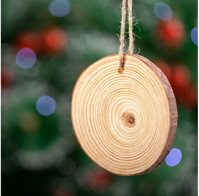 Adorno navideño en madera natural para colgar - Foto 4