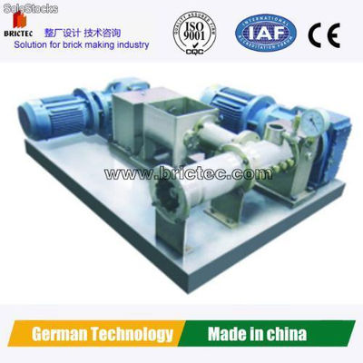 Advanced roof tile making machine-Tile vaccum extruder