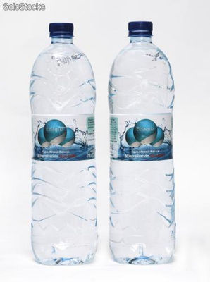 Agua Embotellada, Botella 1,5 l.