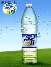 Agua mineral aquarel al por mayor , botellas de 1,5 litros