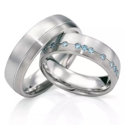 Alianzas anillos de boda Plata baño rodio con circonita azul