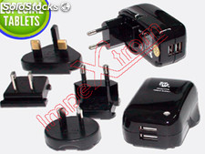 Alimentador, carregador, transformador universal USB 1A com distintas tomas de