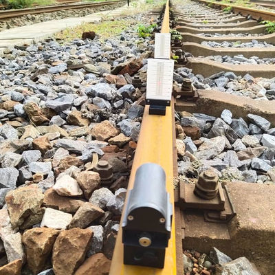 Alineador láser portátil para medir el nivel de las vías del tren - Foto 2