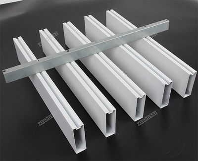 Aluminium baffle ceiling system - Foto 2