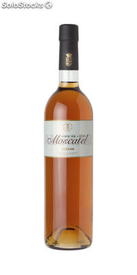 Alvear moscatel 15% vol (fortified wine)