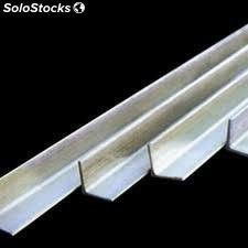 angulo de aluminio lados iguales - Foto 2