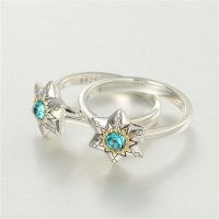 anillo plata/chapado con flor+un piedra azul - Foto 4