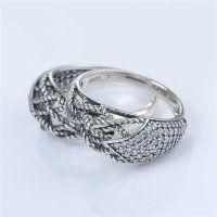 anillo plata con circónes cristales , estilo clásico. - Foto 2