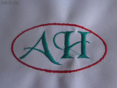 Aplikacja haft maszynowy logo firmy