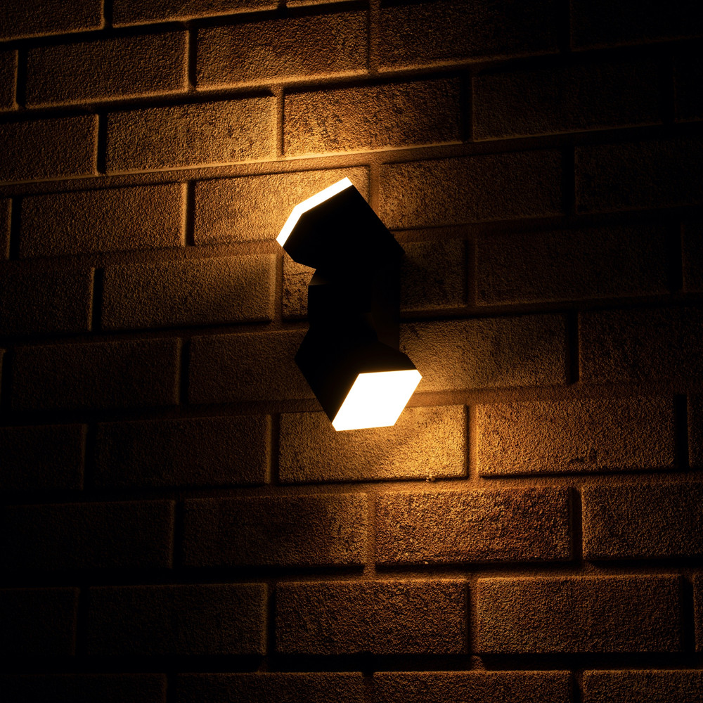 Aplique de pared exterior LED 13W 570 lm luz cálida IP54. Focos giratorios  340°