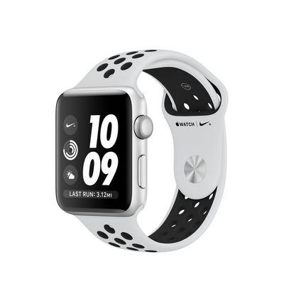 Apple Watch 3 42mm Sil. Alu. w/ Black White Sport Band Nike+ MQL32ZD/a