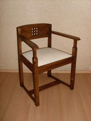 Arts &amp; Crafts Armchair inspired by projects of C.R. Mackintosh