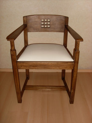 Arts &amp;amp; Crafts Armchair inspired by projects of C.R. Mackintosh - Zdjęcie 2