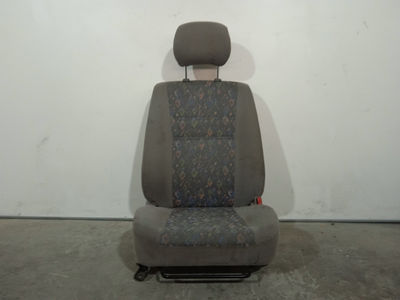 Asiento delantero derecho / 4511735 / 5 puertas / tela gris y estampado / 451173