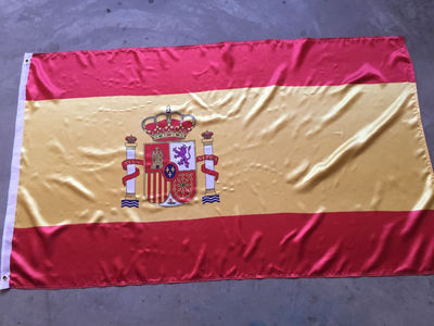 Banderas de España grandes. Raso