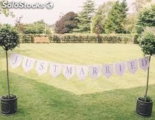 Banner Just Married Blanco. Banderines para boda