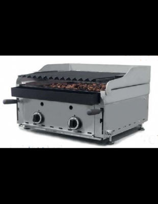 Barbecue avec grilles basque et élévables dans la même machine / pierre