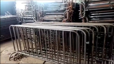 Barrière de sécurité métallique en acier galvanisé