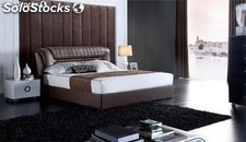 Base cama con espaldar tapizado camas tapizadas en cuero modelo V20B