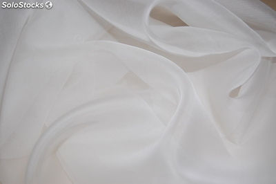 blanc organza de soie