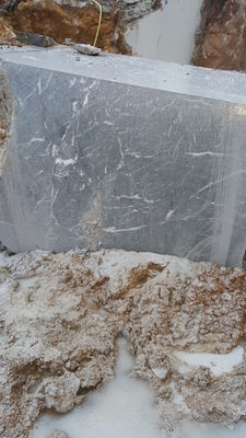 Bloc marbre gris Aguelmosse - Photo 3