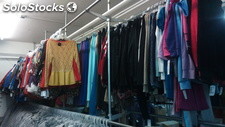 blusas y tops, diversos modelos, estilos y colores