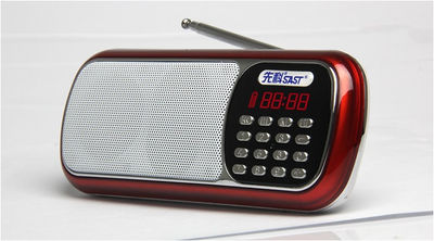 bocina portatil MP3 USD TF FM radio bateria recargable Q9