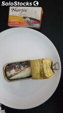 Boîte de conserve de sardines