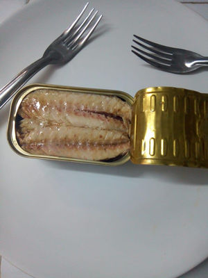 Boîte de conserve de sardines - Photo 2