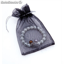 Bolsa pequeña de regalo en redecilla negra con cinta en color plateada