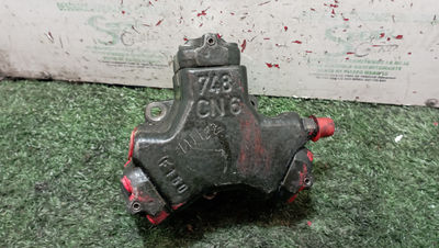 Bomba inyeccion / A6110700501 / 1059374 para mercedes clase c (W203) berlina 2.2 - Foto 2