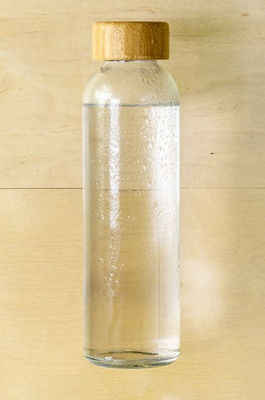 Botella de cristal con tapón en madera bambú - Foto 3