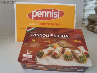 bucce di cannoli siciliani confezionati