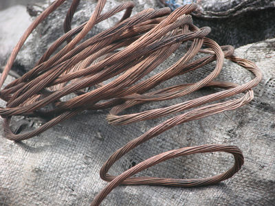 Câbles de cuivre dénudés - Photo 2