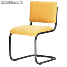 Cadeira com assento couro e estrutura preta