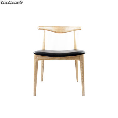 Cadeira estilo nórdico com estrutura de madeira de haya e assento pele sintetica - Foto 2
