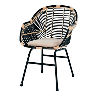 Cadeira estilo nórdico em fibra de rattan natural e medula