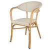 Cadeira imitação de bambu feita de alumínio e textilene.