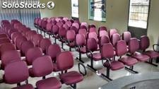 Cadeiras e longarinas para igreja